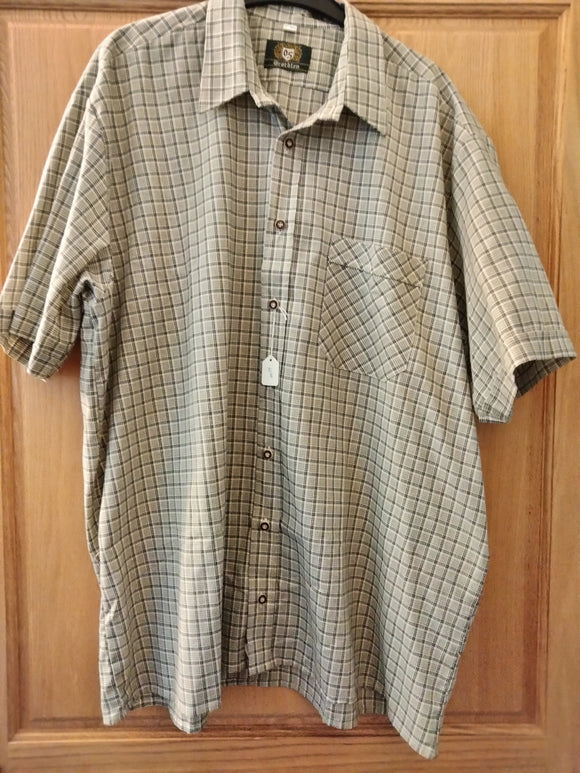 27039  Men Trachten Shirt Short Sleeve, Regular Fit with chest pocket, olive green / beige chekered - German Specialty Imports llc