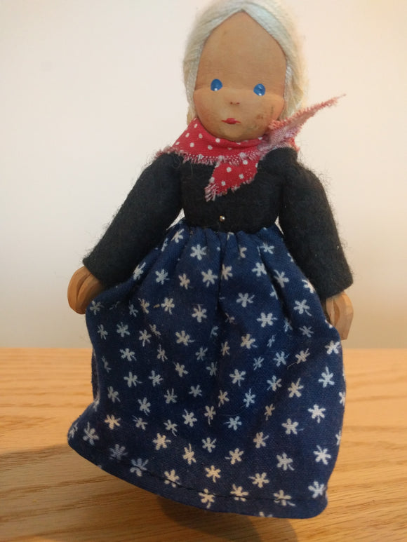 Lotte Sievers Hahn Hand Carved Trachten Doll 3 - German Specialty Imports llc