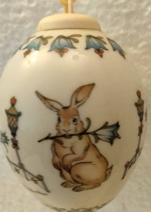 1991 Hutschenreuther Annual Limited Edition Porcelain Easter Egg Ornament 