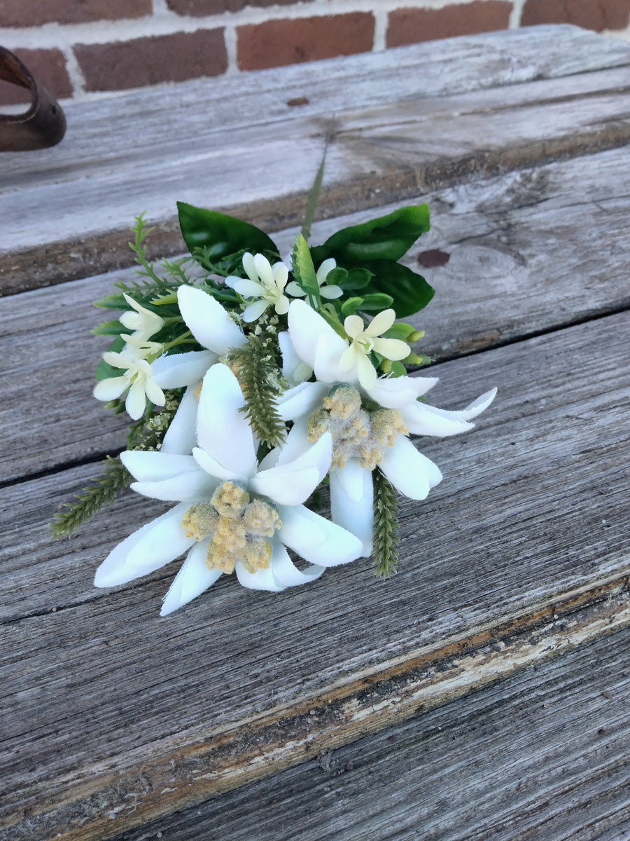 Silk Edelweiss Flower Pick German Specialty Imports llc