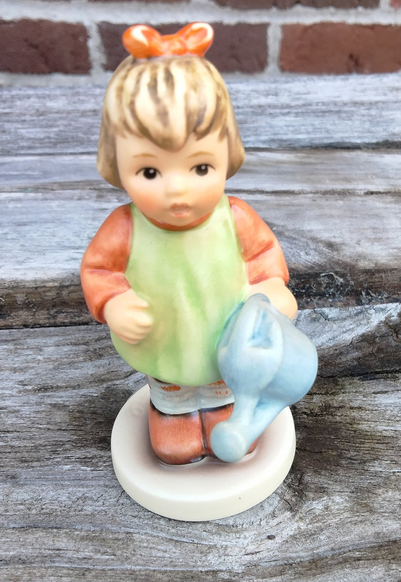 Hummel Goebel Nature's Gift - 97/98 Club Gift # 729 – German