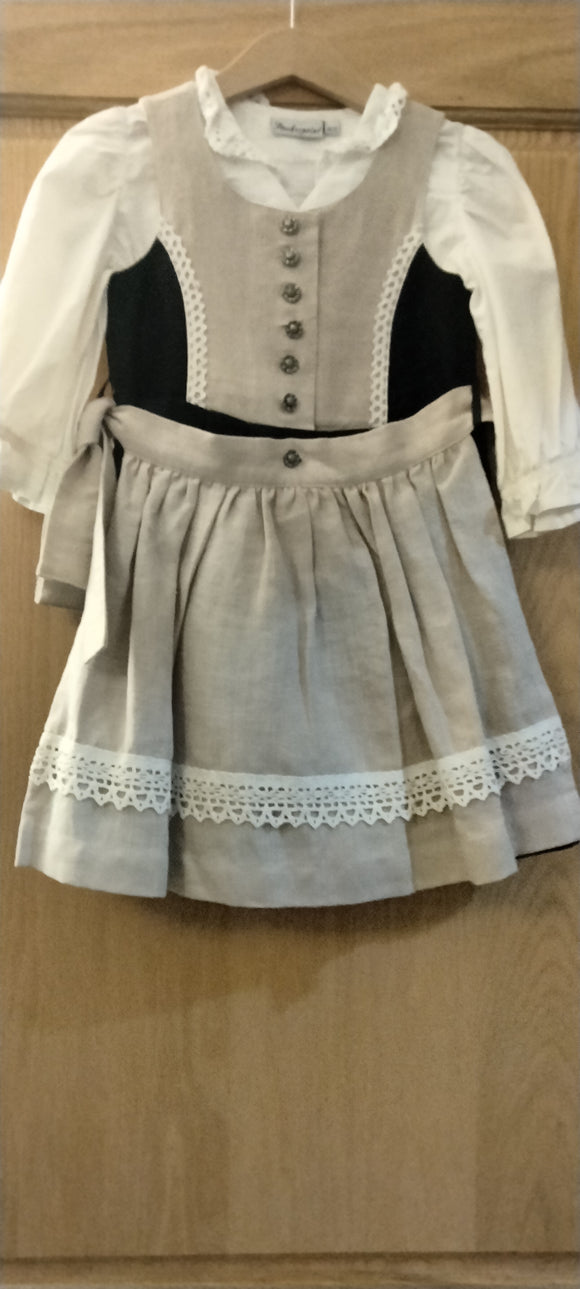 D-100 Stockerpoint Trachten Girl Dirndl