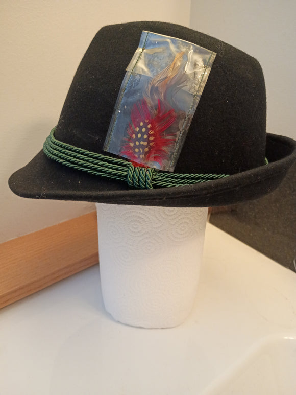 243B SZ  Kitzo Alpenhut Fedora Style German Wool  Hat With Feather