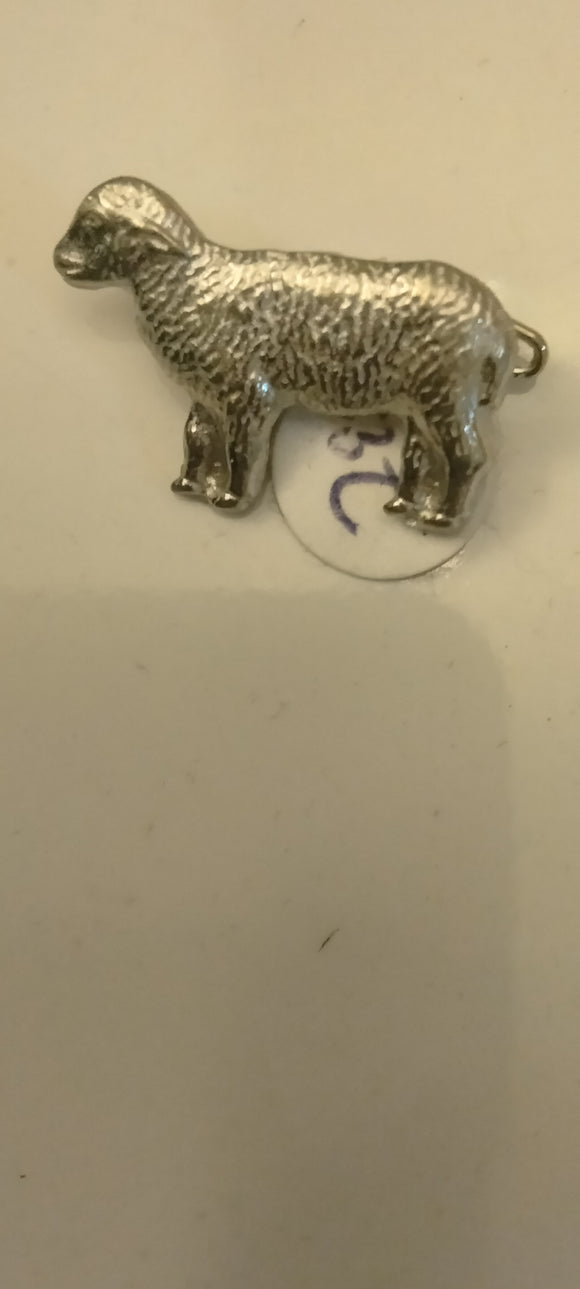 Hat pin /Brooch Pewter Sheep