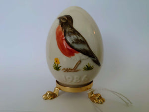 1986 Goebel Collectible Annual Limited Edition Porcelain Easter Egg with claw feet "Robin" - German Specialty Imports llc
