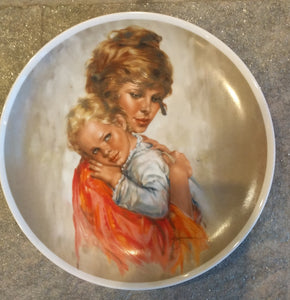 1982 Colored Limited Edition Royal Bayreuth Mothers Day Plate Collectors Plate - German Specialty Imports llc
