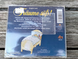 Traume Suess  - Sweet Dreams Lullaby and Night Story   The most favorite Sleep songs for Babies  Die  beliebtesten Schlaflieder  fuer Babies Music CD - German Specialty Imports llc