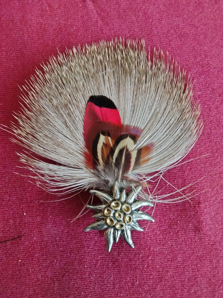 4841B311 Shiny Edelweiss Pewter Hat Pin / Brooch with Feather and Deer Hair  Brush