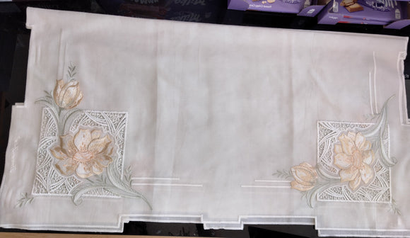 Very Beautiful fine Square Table Linen with Filigran Lace Embroidery Flower Design 34 