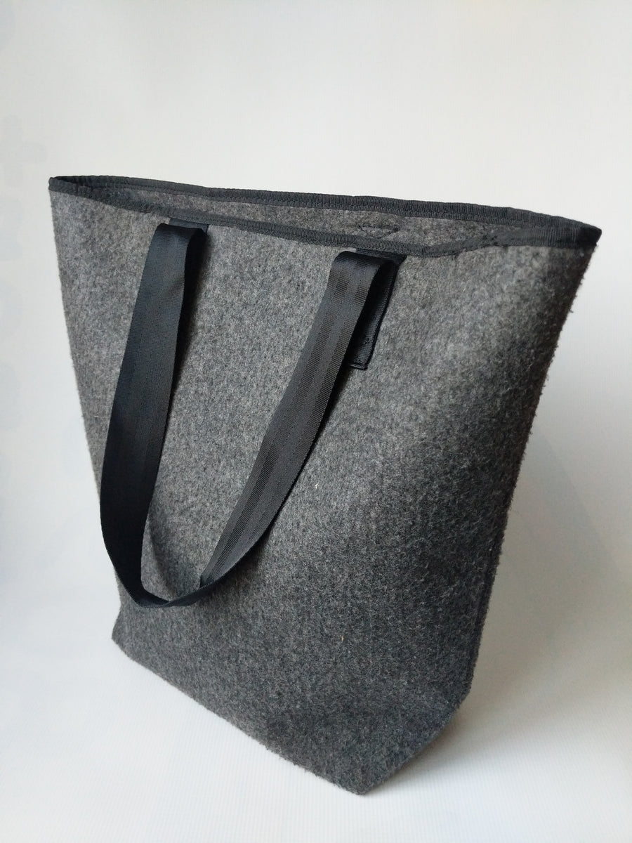 Edelweiss Felt Tote Bag – German Specialty Imports llc