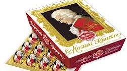German Reber Mozart Kugeln / Balls  Filled Chocolates 20 pc 14.1 oz  or 400 g - German Specialty Imports llc
