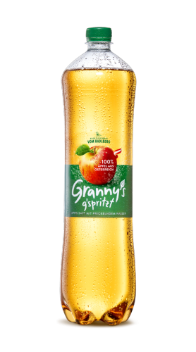 Granny's Apfel G'Spritzl 500 ml Sparkling  Apple Juice with natural Mineral Water - German Specialty Imports llc