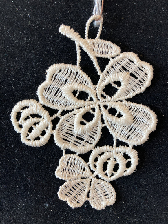 Easter Lace Ornament - clover - German Specialty Imports llc